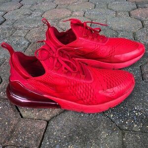 (Men’s 10.5) Nike Air Max 270 'University Red' shoe